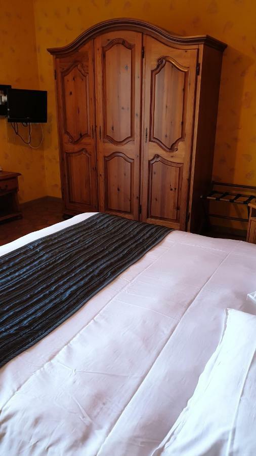 L'Alcove Hotel Restaurant Villematier エクステリア 写真